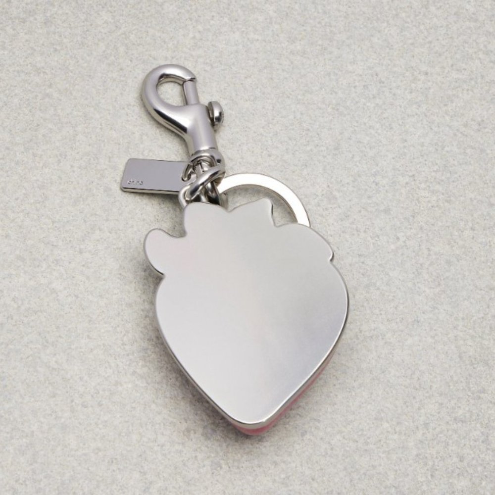NWT Coachtopia Coach Strawberry Bag Charm Fruit 70% Recycled Resin FOB Keychain - Picture 3 of 15